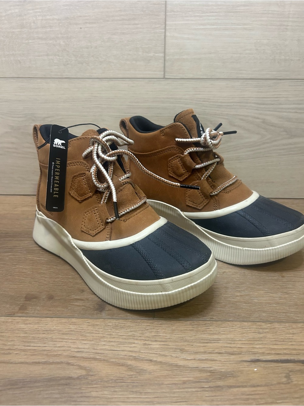Sorel Out N About IV Classic Waterproof boots - Taffy Black size 6